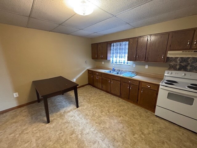 Building Photo - 2412 Jefferson Ave