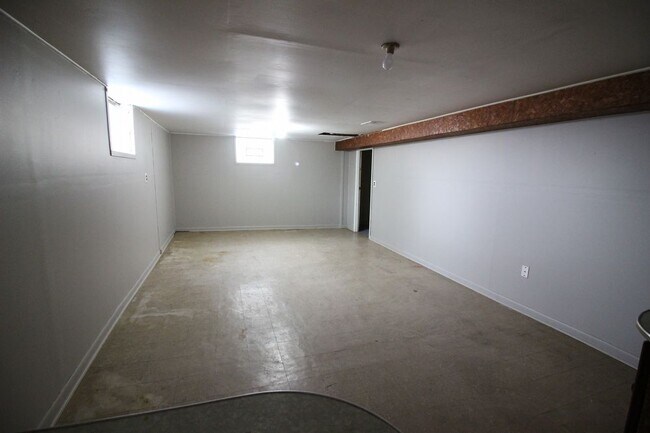Building Photo - Centerline Home for Rent