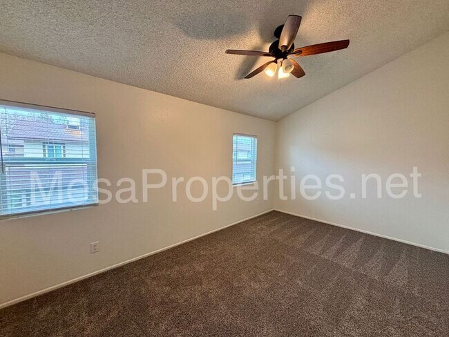 Building Photo - 2158 S Mountain Ave