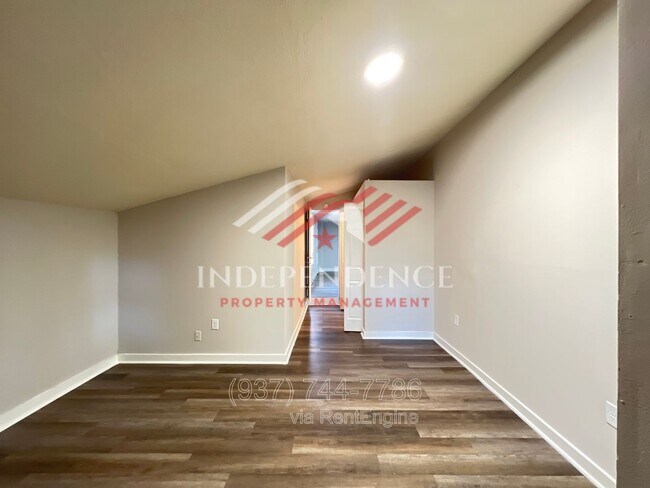 Building Photo - 1548 Lingo St