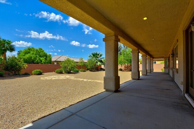 Building Photo - 7541 Prancing Pony Ct