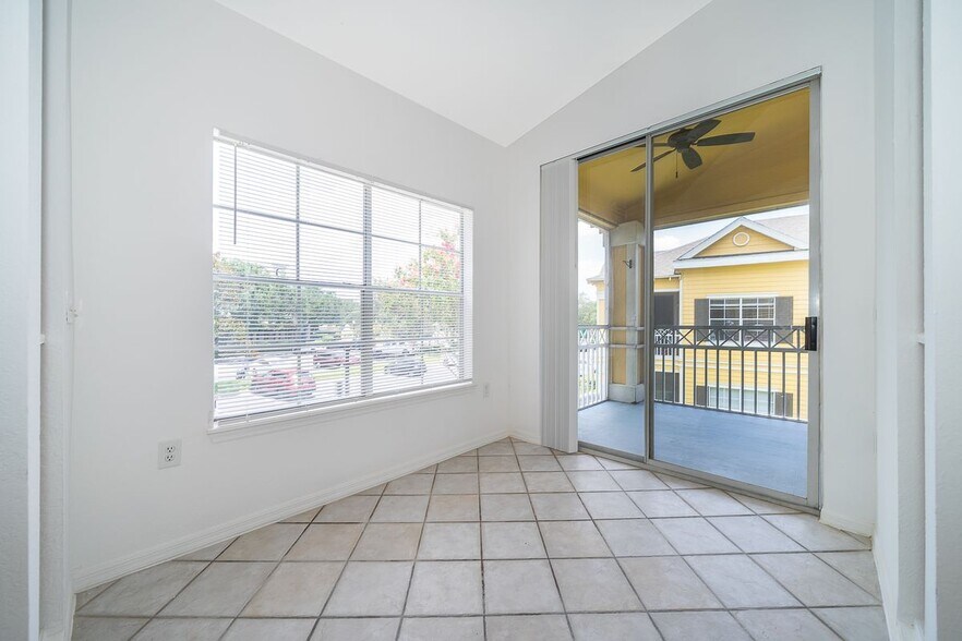 Building Photo - 5144 City St