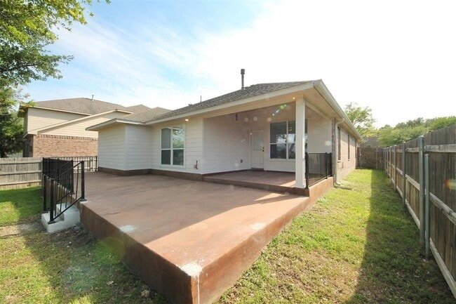 Building Photo - 3608 Pine Needle Cir