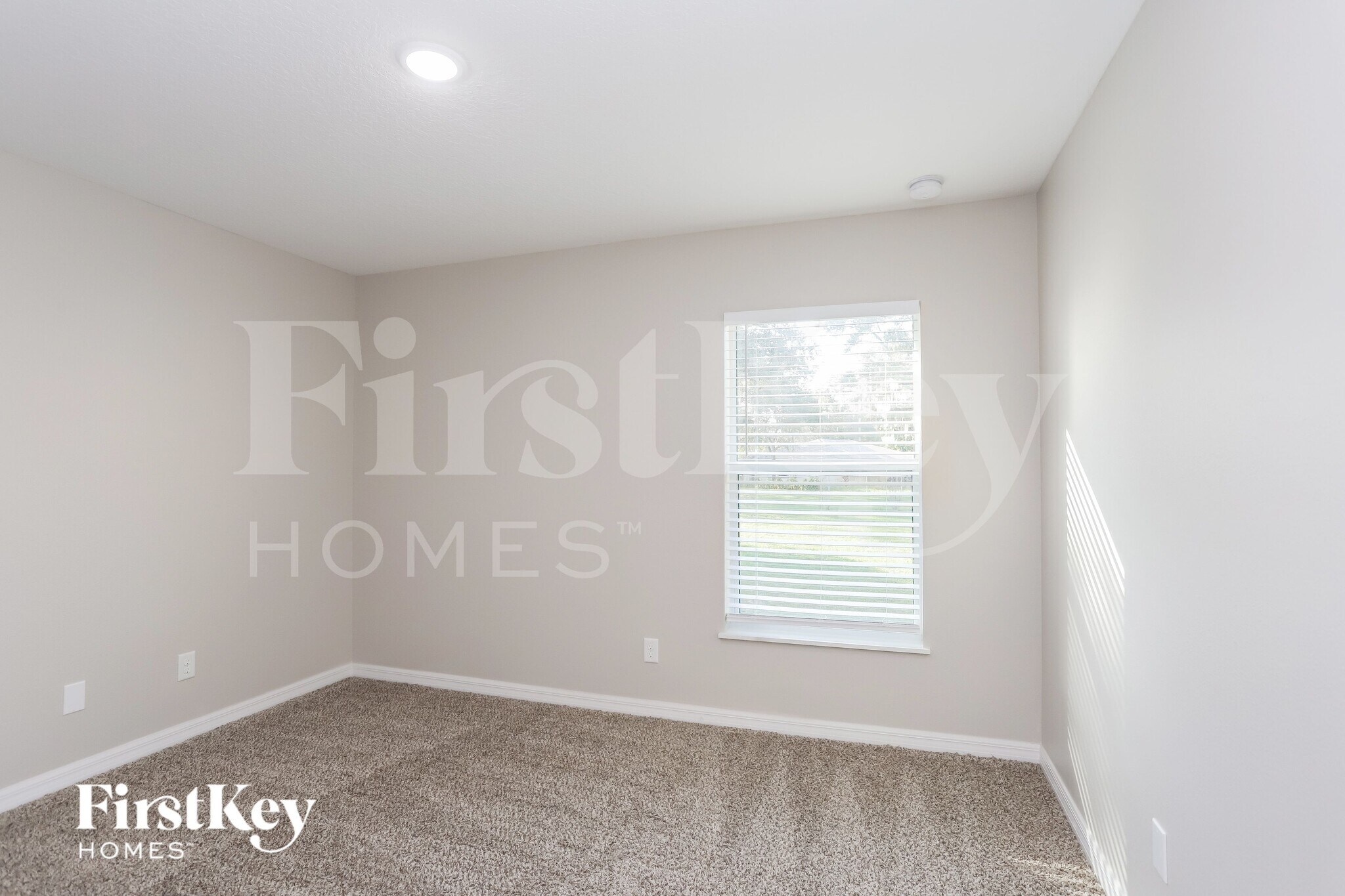 Building Photo - 1860 Kim Acres Ln