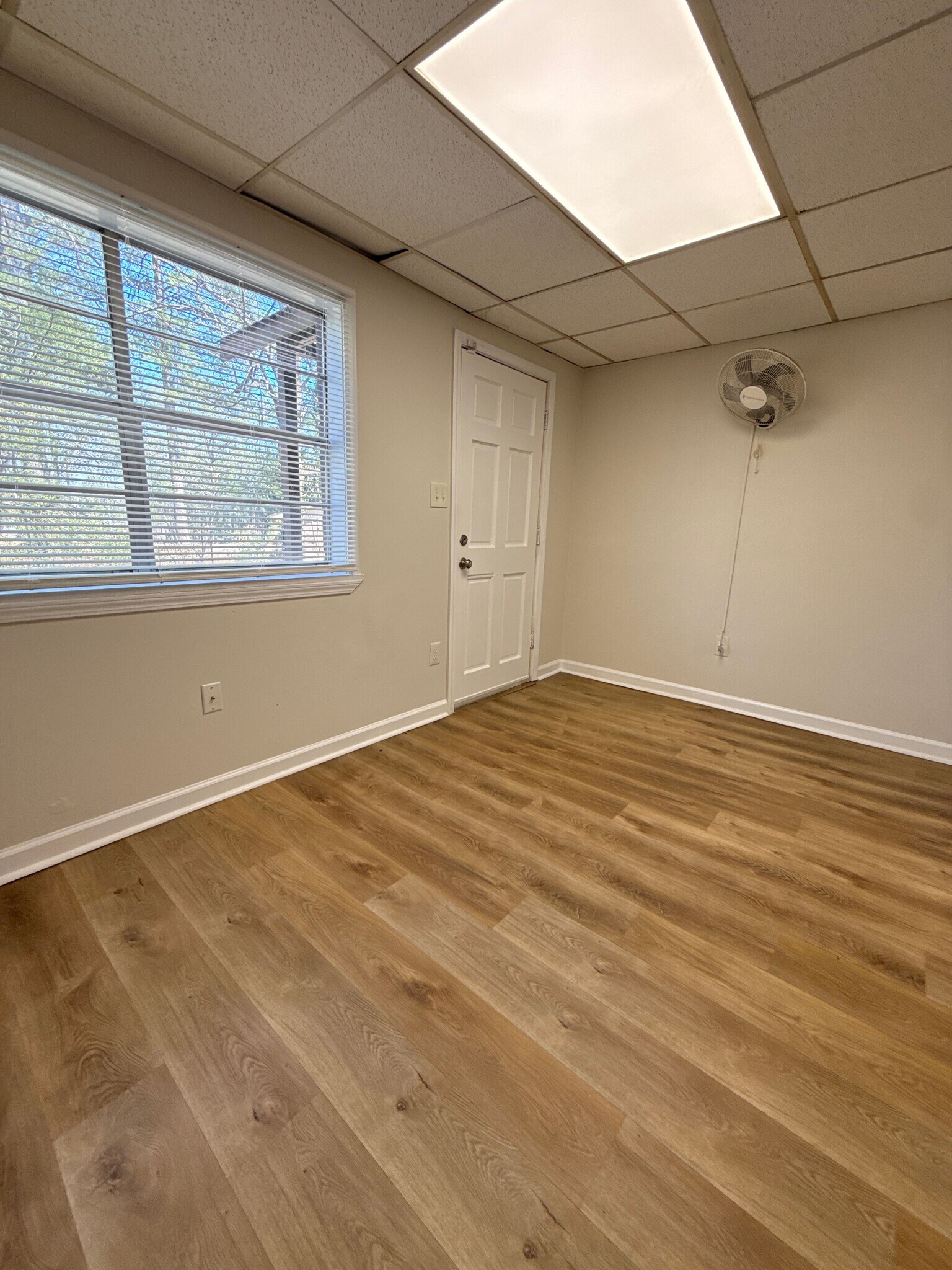 Building Photo - 1329 Watts Rd