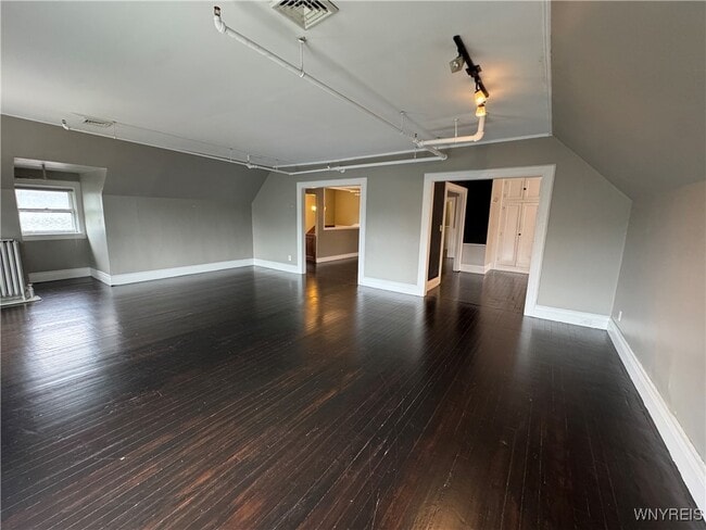 Building Photo - 1115 Delaware Ave