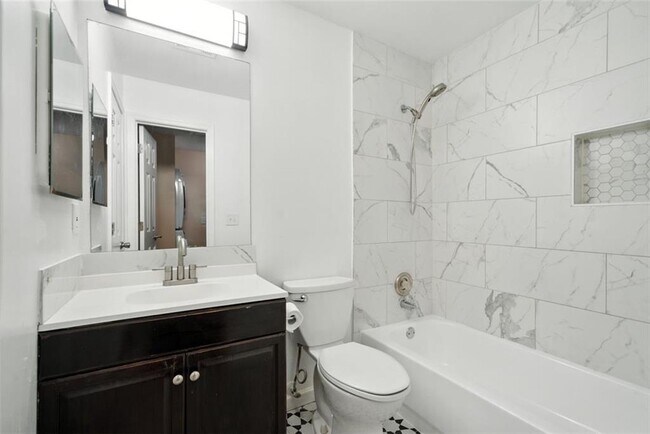 Building Photo - 4445 Aspen Woods Ct