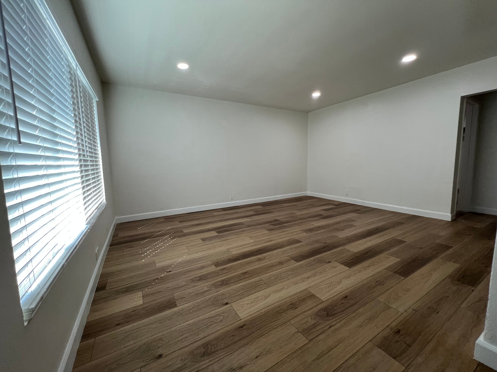 Livingroom Side - 511 E 213th St