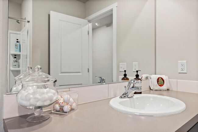 Building Photo - 10715 186th St Ct E