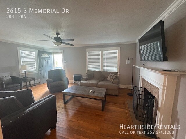 Building Photo - 2615 S Memorial Dr