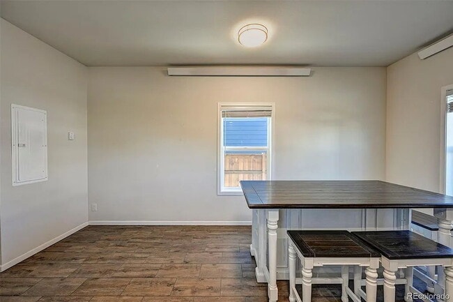 Building Photo - Charming 3-Bed, 3-Bath Home in The Farm – ...