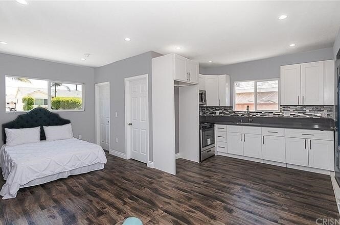 Building Photo - 12803 Tonopah St