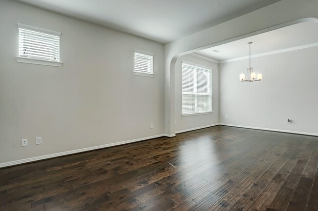 Building Photo - 3418 Pebble Creek Dr