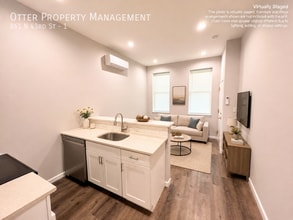 Building Photo - 861 N 43rd St