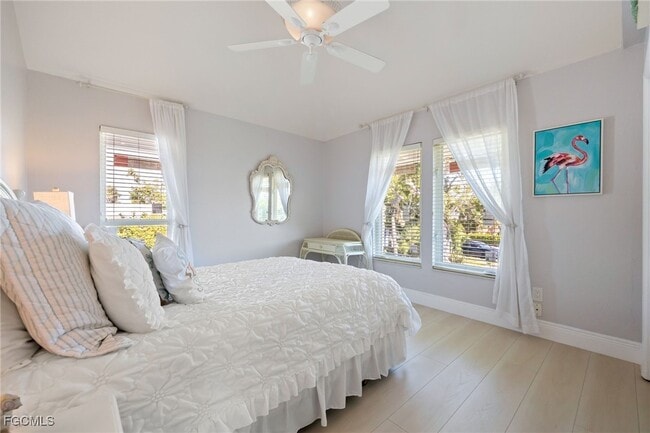 Building Photo - 424 Lagoon Dr