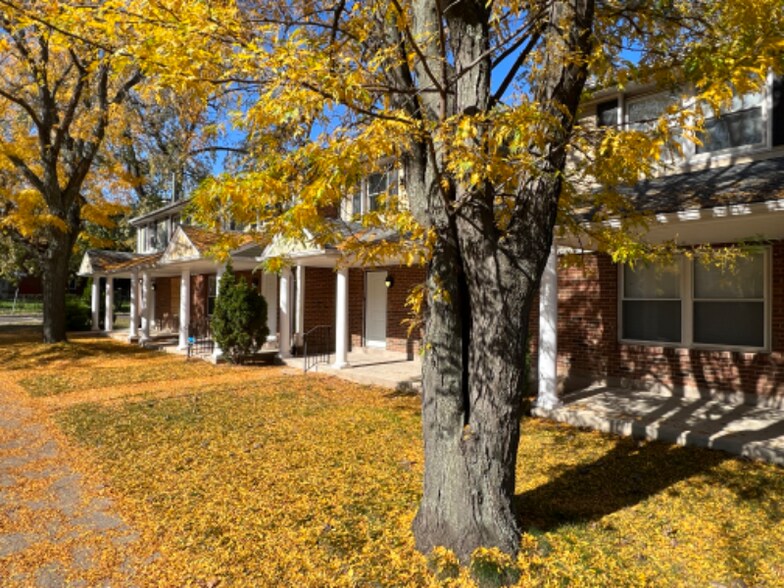 Building Photo - 238 Mather St