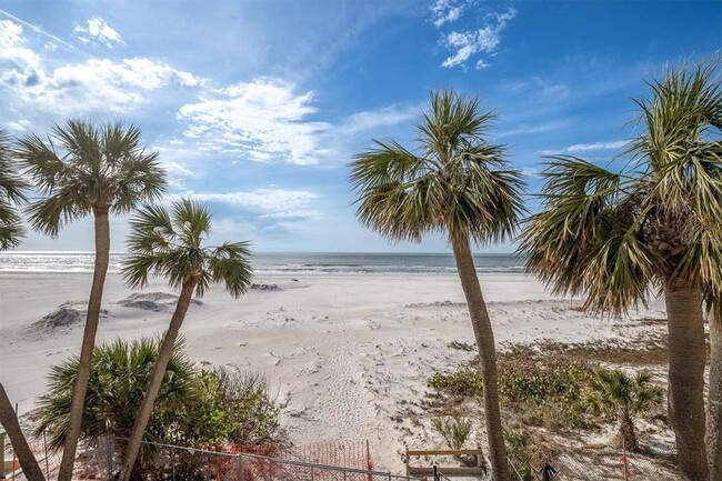 Primary Photo - 3820 Gulf Blvd