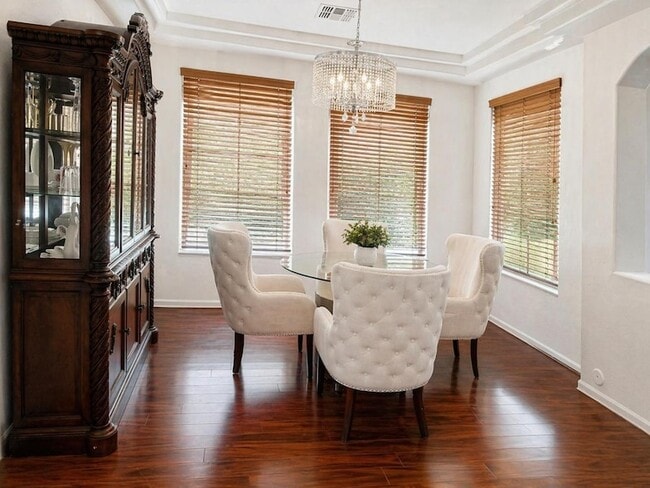 Building Photo - 8611 S 45th Glen