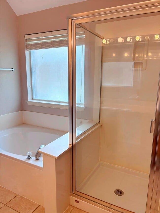 Building Photo - 14901 Sand Dollar Ct