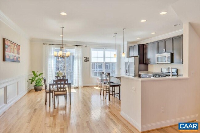 Building Photo - 980 Belvedere Way
