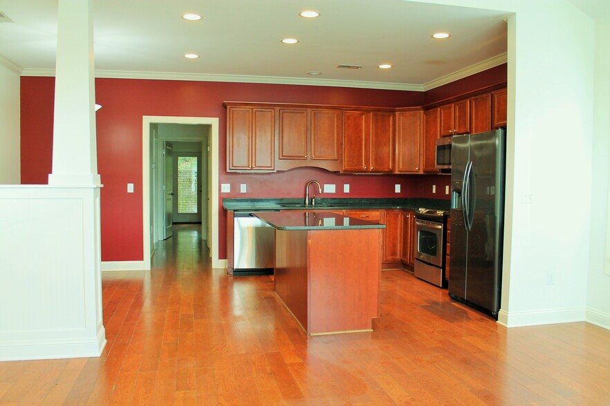 Building Photo - 33 Elk Ridge Ln