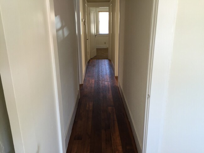 Building Photo - Hillcrest/North Park 3BR/1BR (or 2Br+Offic...