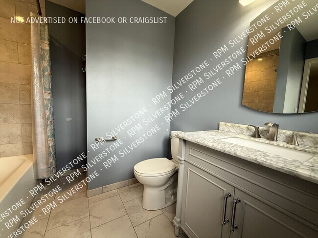 Building Photo - 5283 Rostraver Ct