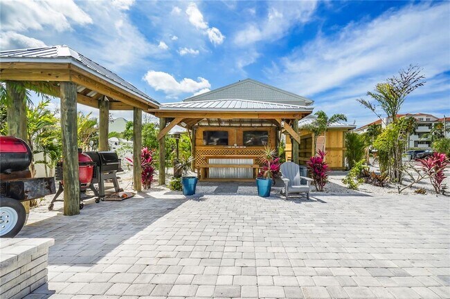 Building Photo - 1059 Apollo Beach Blvd