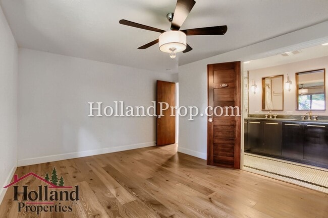 Building Photo - 3 Bedroom home in Aloha