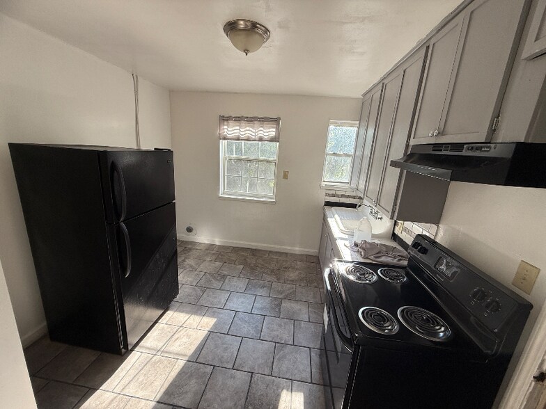 Building Photo - 3422 Norman Bridge Rd