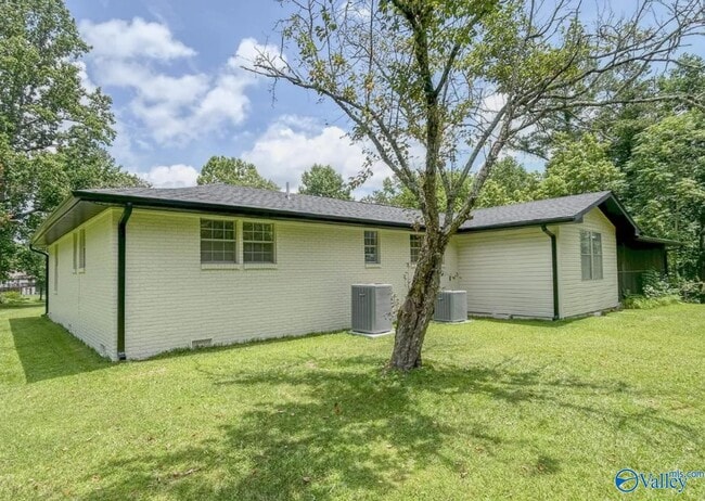 Building Photo - 4001 Neely Cir