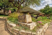 Building Photo - South Austin Condo located in Gated Community Off South 1st in Dawson Neighborhood