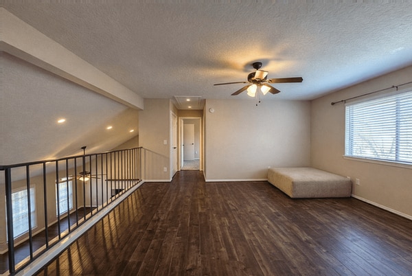 Building Photo - 25538 Sugar Valley Ln