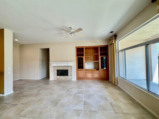 Building Photo - 78768 Yellen Dr
