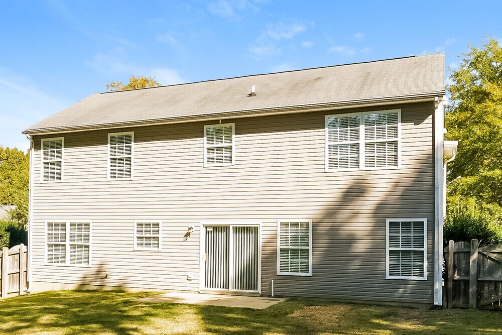 Building Photo - 409 Texanna Way