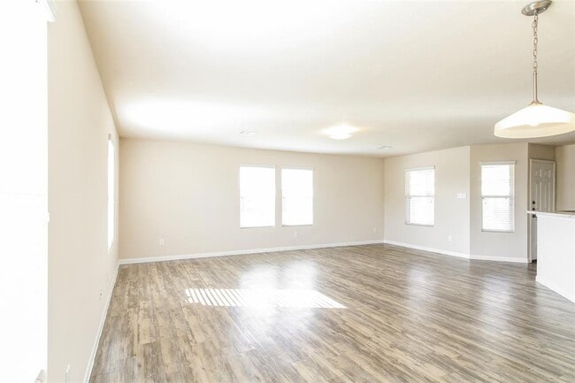Building Photo - 5806 Dawn Terrace Ct