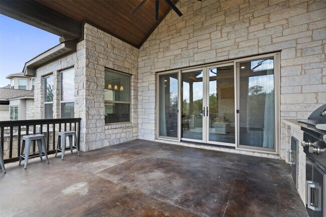 Building Photo - 624 Anfield Cir