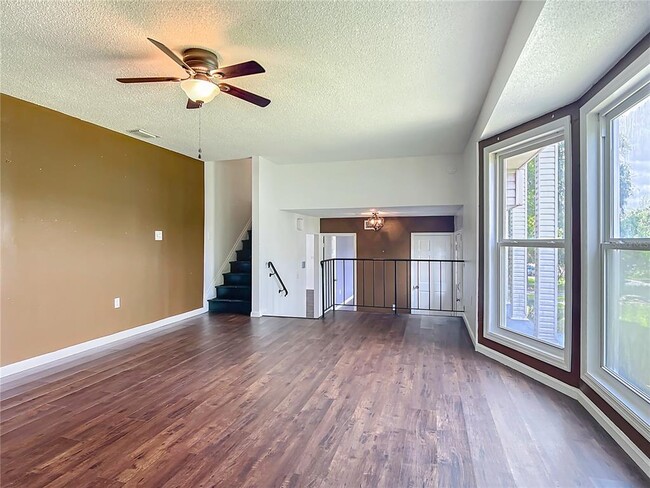 Building Photo - 1535 SE 37th Ave