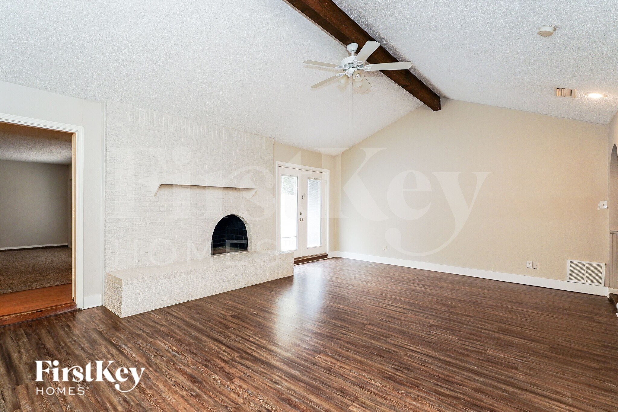 Building Photo - 3417 Willowcrest Dr