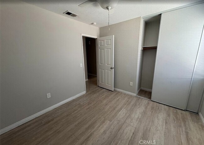 Building Photo - 14053 Bluewood Dr