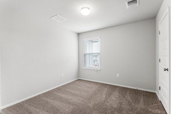 Building Photo - 4909 Sea Salt Dr