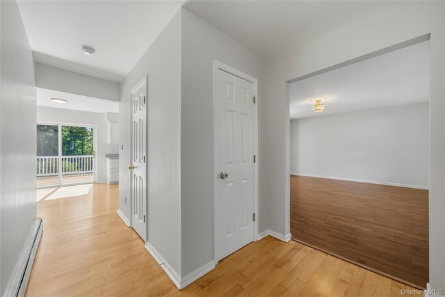 Building Photo - 35 Cunningham Dr