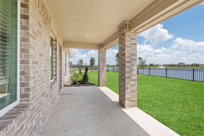 Building Photo - 3085 Emerald Ocean Dr