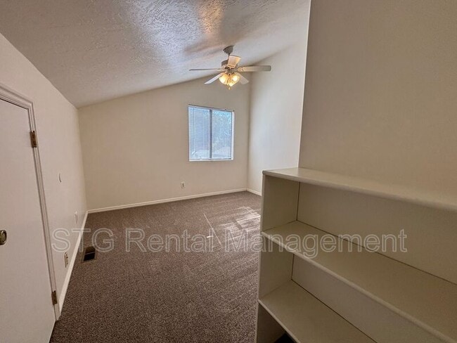 Building Photo - 777 S 400 E