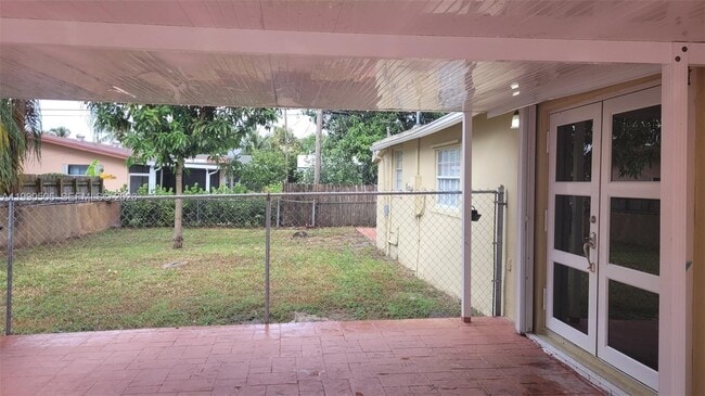 Building Photo - 2855 Funston St