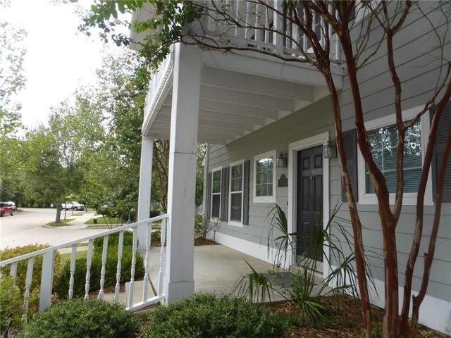 Building Photo - 1717 Forsythe Dr