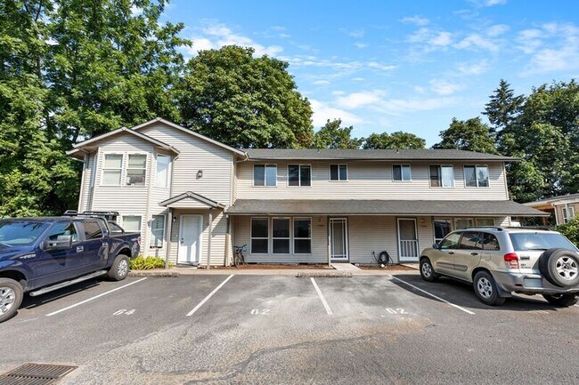 Building Photo - 17462 SE 82nd Dr