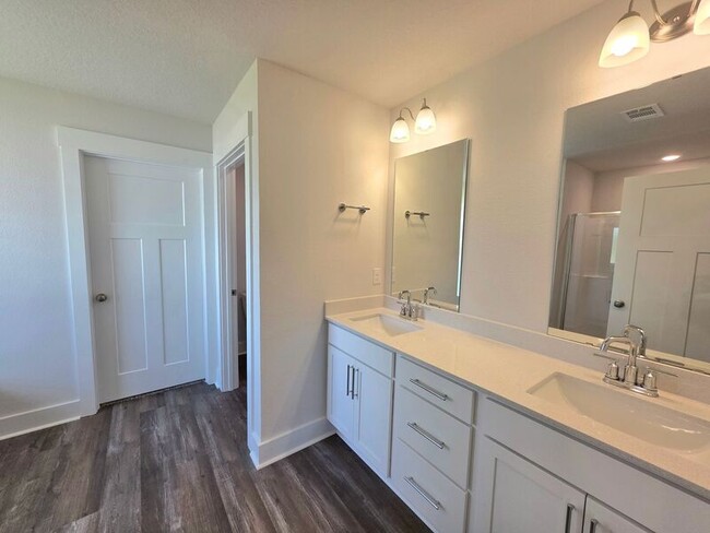 Building Photo - 1632 Amaya Ln