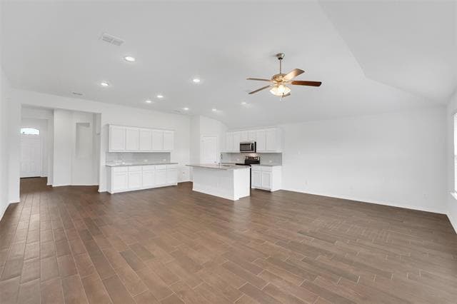 Building Photo - 4311 Cordata Dr