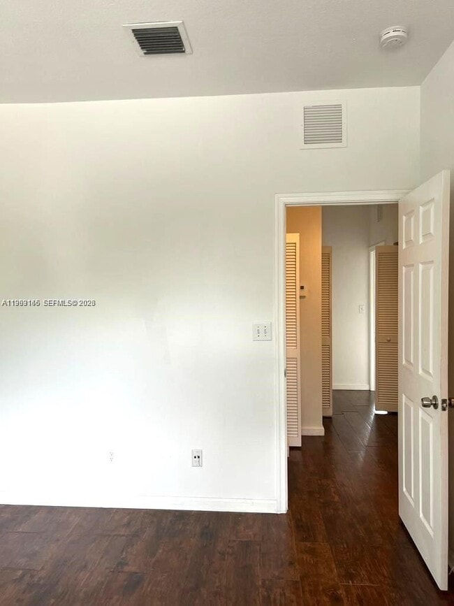 Building Photo - 8706 NW 38th Dr